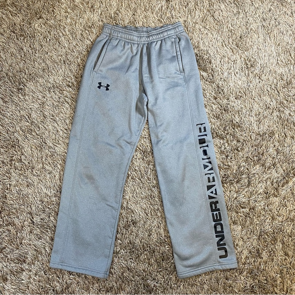 Under Armour Light Gray Athletic Sweat Pants